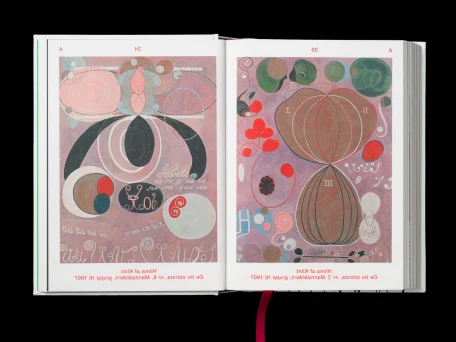 Source Type — Spread 7